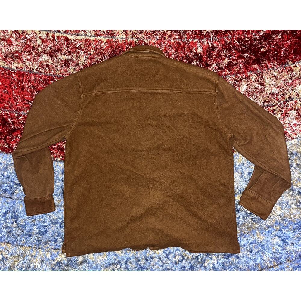 DRL Essentials Button Up - Picture 2 of 2